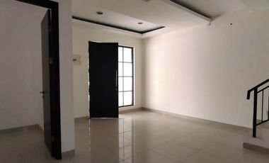 Jual rugi Rumah siap huni Green Village Cipondoh