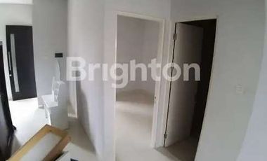 Disewakan rumah samping exit tol sidoarjo di Kahuripan Nirwana