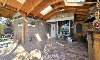 LINDA CASA EN CONDOMINIO CON PISCINA