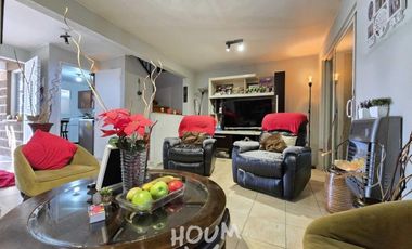 LINDA CASA EN CONDOMINIO CON PISCINA