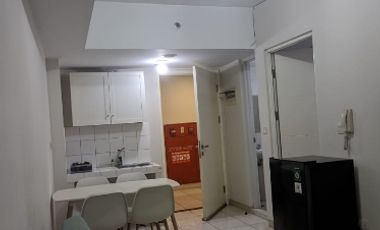disewakan unit apartemen Sumarecon Bekasi dekat mall