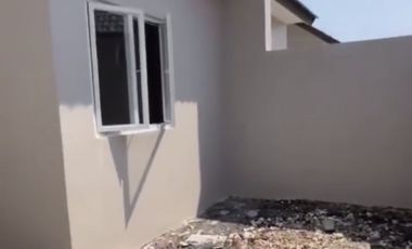 Rumah Murah DP 0%  Dekat Gunung Anyar Surabaya Alana Regency Cemandi