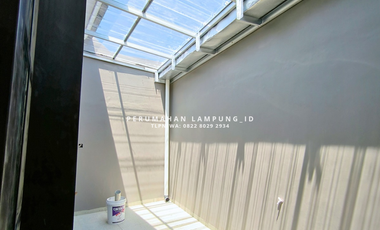 RUMAH MEWAH 2 LANTAI KOTA BANDAR LAMPUNG DIJUAL MURAH