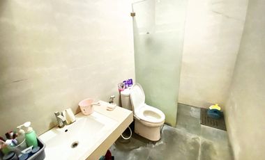 Rumah mewah full jati dekat Pasar Nusukan