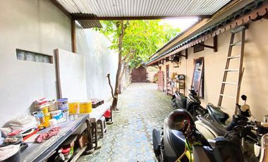 Rumah mewah full jati dekat Pasar Nusukan