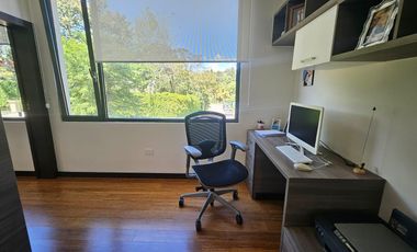 CASA DE LUJO 3 DORMITORIOS CON SUITE INDEPENDIENTE, Santa Inés Cumbayá