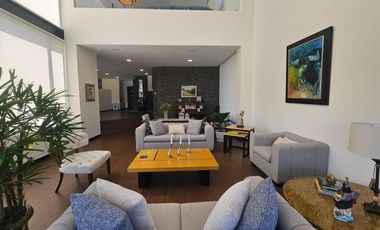 CASA DE LUJO 3 DORMITORIOS CON SUITE INDEPENDIENTE, Santa Inés Cumbayá