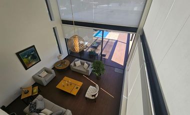 CASA DE LUJO 3 DORMITORIOS CON SUITE INDEPENDIENTE, Santa Inés Cumbayá