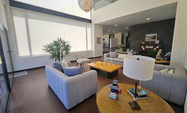 CASA DE LUJO 3 DORMITORIOS CON SUITE INDEPENDIENTE, Santa Inés Cumbayá