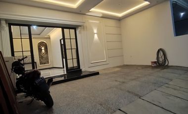 Rumah Baru American Classic Dalam Cluster Jagakarsa Jakarta selatan