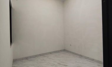 Rumah Baru American Classic Dalam Cluster Jagakarsa Jakarta selatan