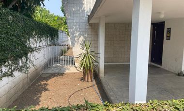 Renta de casa en colonia Jardines.