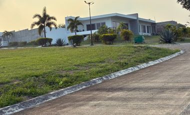 Terreno en venta en arboledas del Río Tuxpan.