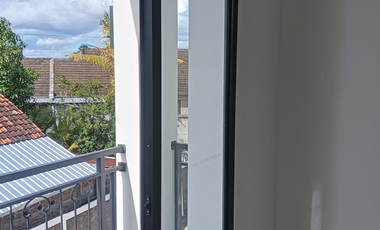 Rumah 2 Lantai Siap Huni Dekat UMY Harga Murah