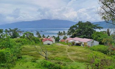 Dijual Rumah Vila dekat Toba Beach, Samosir