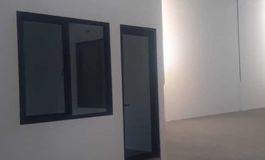 DIJUAL GUDANG BEBAS BANJIR MARGOMULYO SURABAYA