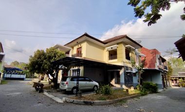 Rumah dijual murah tanah luas perumahan kota sleman