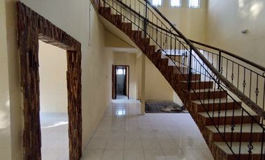 Rumah dijual murah tanah luas perumahan kota sleman