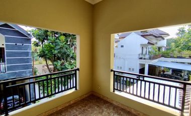 Rumah dijual murah tanah luas perumahan kota sleman