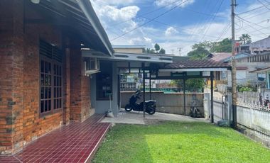 DIJUAL RUMAH CEPAT RUMAH JALAN AHMAD YANI KARANG JATI BALIKPAPAN TENGA