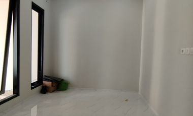 DiJual Rumah Baru Dalam Cluster  Jagakarsa Jakarta Selatan