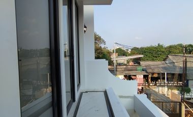 DiJual Rumah Baru Dalam Cluster  Jagakarsa Jakarta Selatan