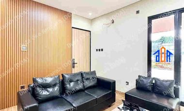 Rumah Furnished 4 Kamar Tidur Dekat Gerbang Tol Limo Depok