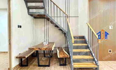 Rumah Furnished 4 Kamar Tidur Dekat Gerbang Tol Limo Depok