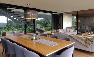Venta casa campestre Medellín poblado palmas vista a medellín luxury