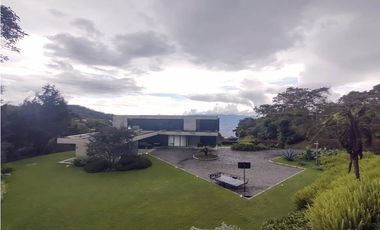 Venta casa campestre Medellín poblado palmas vista a medellín luxury