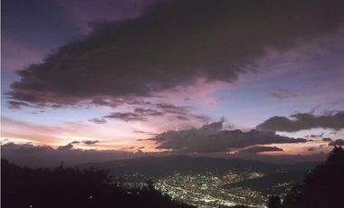 Venta casa campestre Medellín poblado palmas vista a medellín luxury