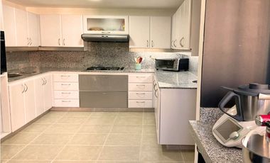 Venta apartamento Medellín poblado tesoro calera lujo luxury exclusivo valorizacion rentabilidad luxury unidad completa valorizacion vista panoramica