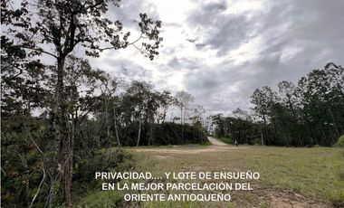 Venta lote Antioquia retiro parcelación vista bosque ganga rebajado