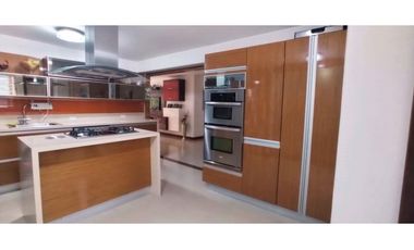 Apartamento en Venta en Laureles