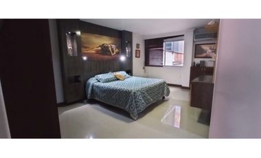 Apartamento en Venta en Laureles