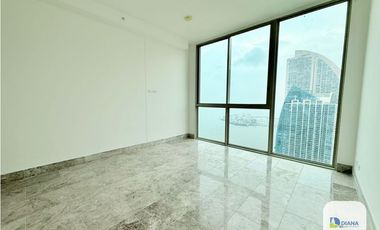 Venta de apartamento frente al mar