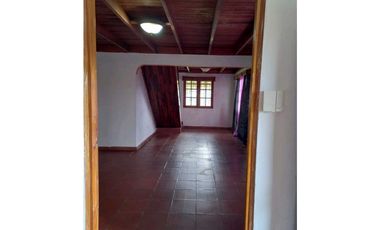 SE VENDE CABAÑA  996.07 M2