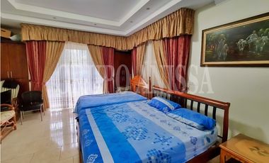 Se Vende Impresionante Casa en Club del Golf - Brisas del Golf