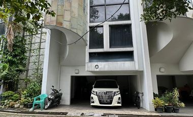 Rumah Sewa Townhouse siap Huni Pasar Minggu