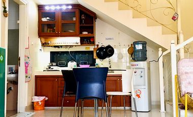 Villa American Clasic 2 Lantai Full Furnished Kota Bunga Cipanas