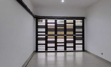 Dijual Rumah bagus di Kebayoran Essence Bintaro SHM murah cash kpr