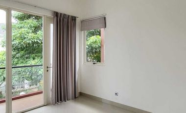 Dijual Rumah bagus di Kebayoran Essence Bintaro SHM murah cash kpr