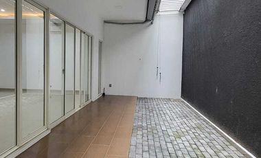 Dijual Rumah bagus di Kebayoran Essence Bintaro SHM murah cash kpr