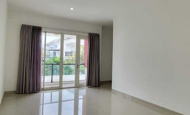 Dijual Rumah bagus di Kebayoran Essence Bintaro SHM murah cash kpr