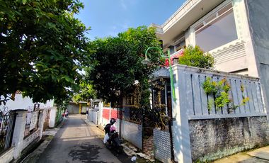 Rumah Bagus 2 Lantai Siap Huni di Pusat Kota Cianjur