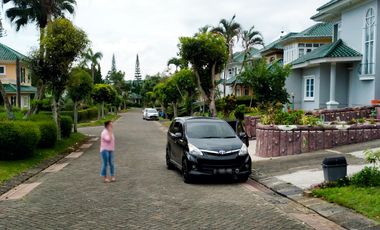 Villa Bagus Nyaman 2 Lantai Suasana Asri Siap Huni