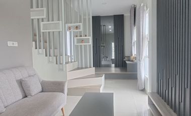 Dijual Rumah Dekat Stasiun Depok Baru dan Tol Beji Depok, Kota Depok