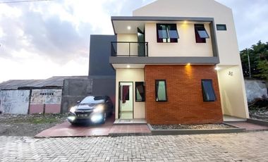 Dijual Rumah Dekat Kampus UI Depok dan Tol Kukusan Depok, Kota Depok