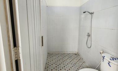 RUMAH DALAM PERUMAHAN DI JL PARANGTRITIS DEKAT RING ROAD