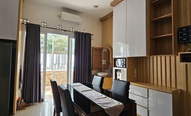 Sewa Rumah 2 Lantai di Grand Taruma Karawang Barat, 110 Juta/Tahun!